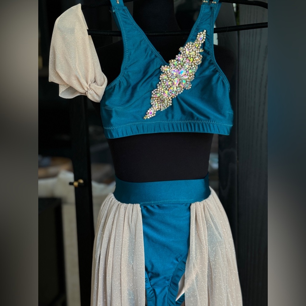 Custom 3-piece dance costume